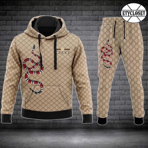 gucci sweatpants snake.